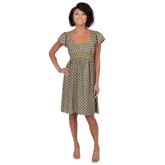 Corey Lynn Calter Black Print Smocked 100% Silk Dress Size 14 - Picture 1 of 6